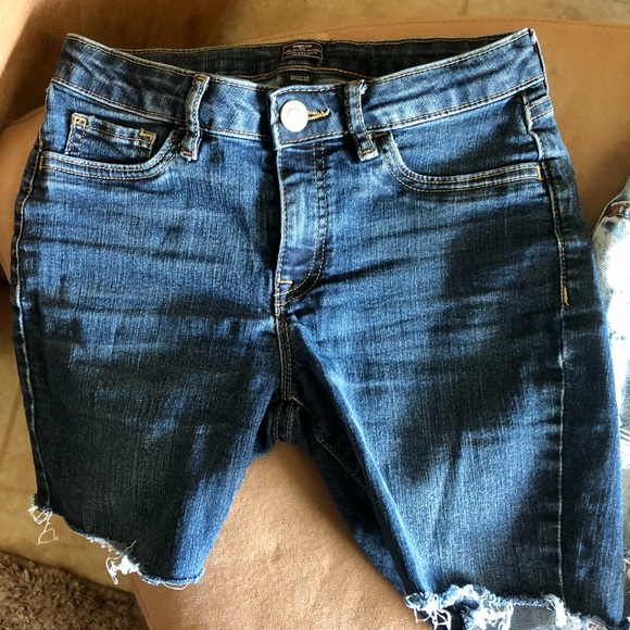 SOLD ❌Bundle of shorts 💕 - Picture 5 of 8